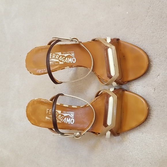 Salvatore Ferragamo Sandals - Picture 4 of 10